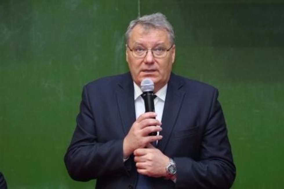 Сателлитная школа 'Современная ядерная физика и ядерная медицина' (3-4 сентября 2016 г.) Сателлитная школа 'Современная ядерная физика и ядерная медицина' (3-4 сентября 2016 г.)