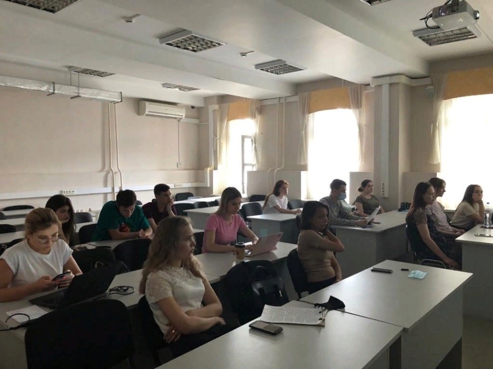 В Институте управления, экономики и финансов КФУ состоялся V Всероссийский экономический форум В Институте управления, экономики и финансов КФУ состоялся V Всероссийский экономический форум