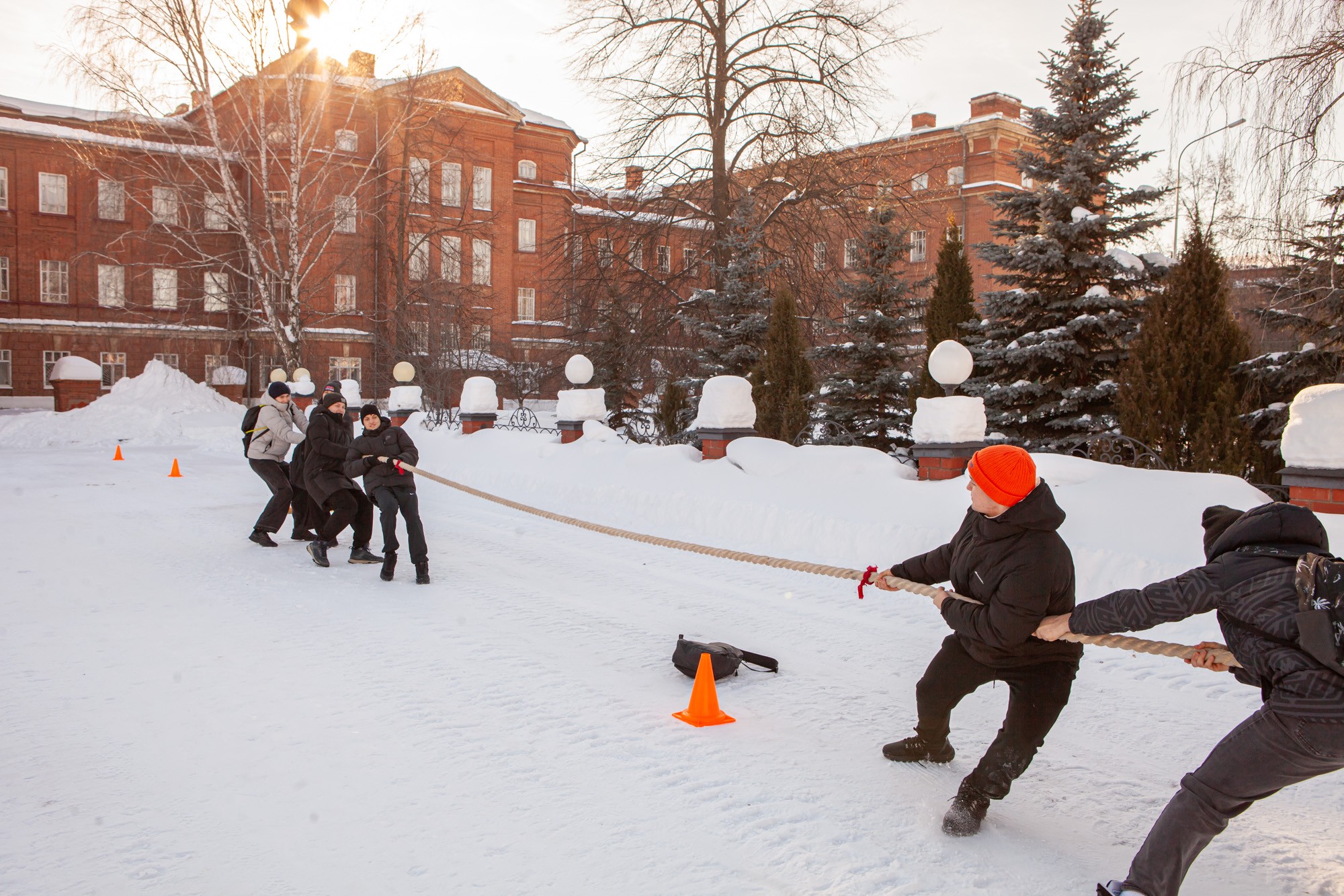 Масленица в Елабужском институте КФУ: блины, игры и проводы зимы Масленица в Елабужском институте КФУ: блины, игры и проводы зимы