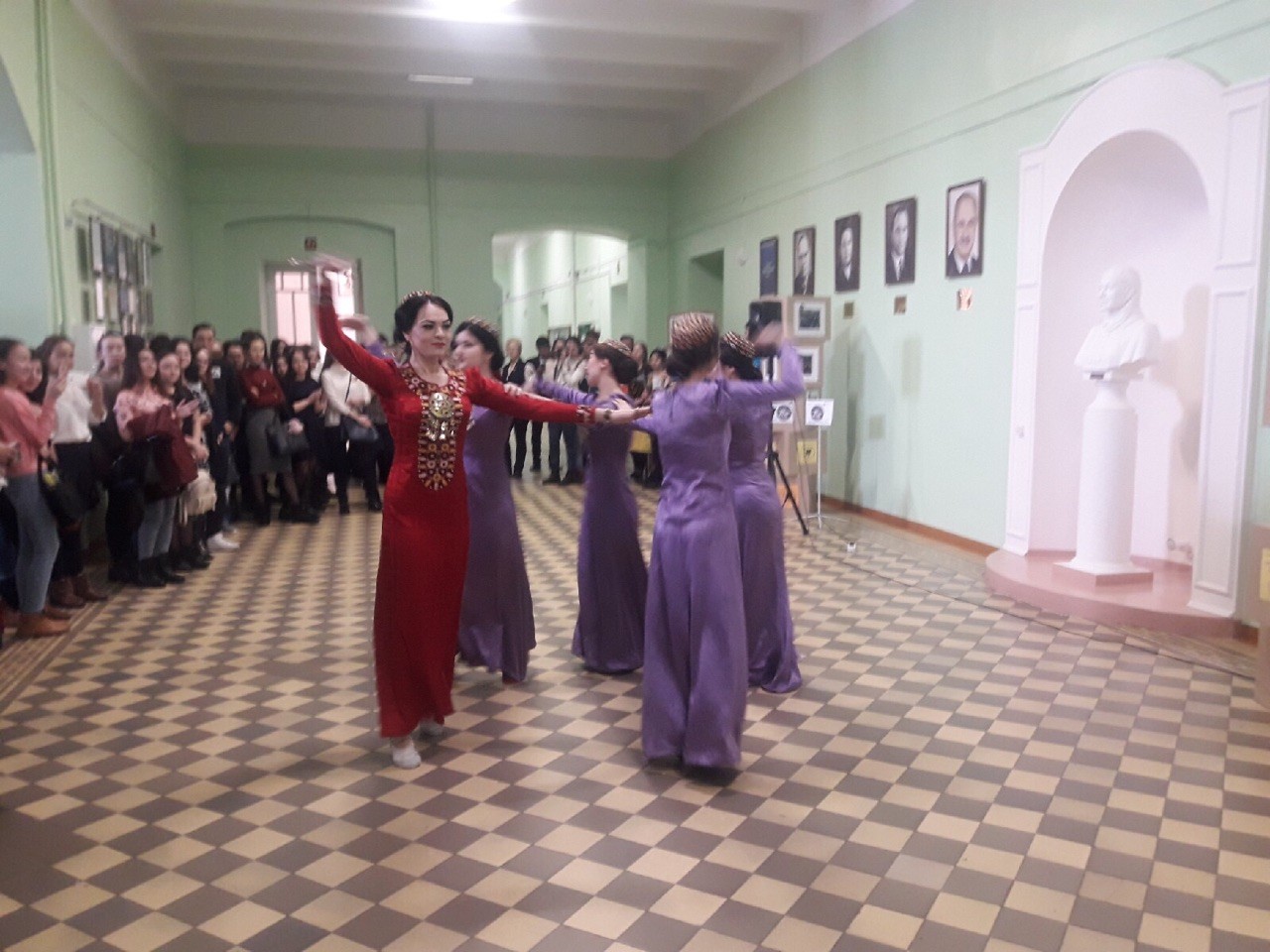 Навруз байрам в ЕИ КФУ Навруз байрам в ЕИ КФУ