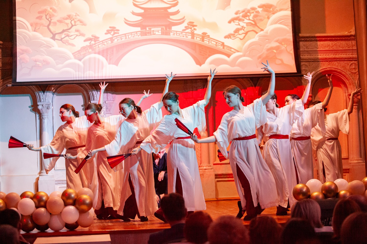 � ���������� ��������� ��� ������������� 60-����� ���������� ����������� ������