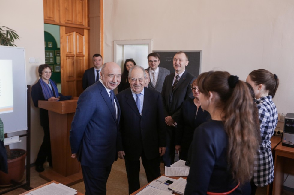 State Counsellor of Tatarstan Mintimer Shaimiev visited Kazan University's teacher education cluster