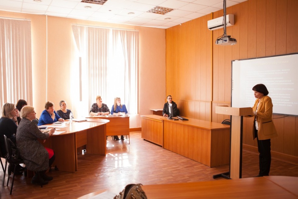 � ���������� ��������� ��� �������� VII ������������� ������������ ������