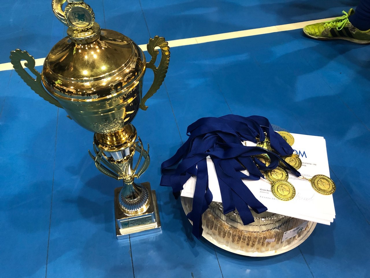 Кубок КФУ по мини-футболу: победный счет 4:2 в пользу ИСФН Кубок КФУ по мини-футболу: победный счет 4:2 в пользу ИСФН