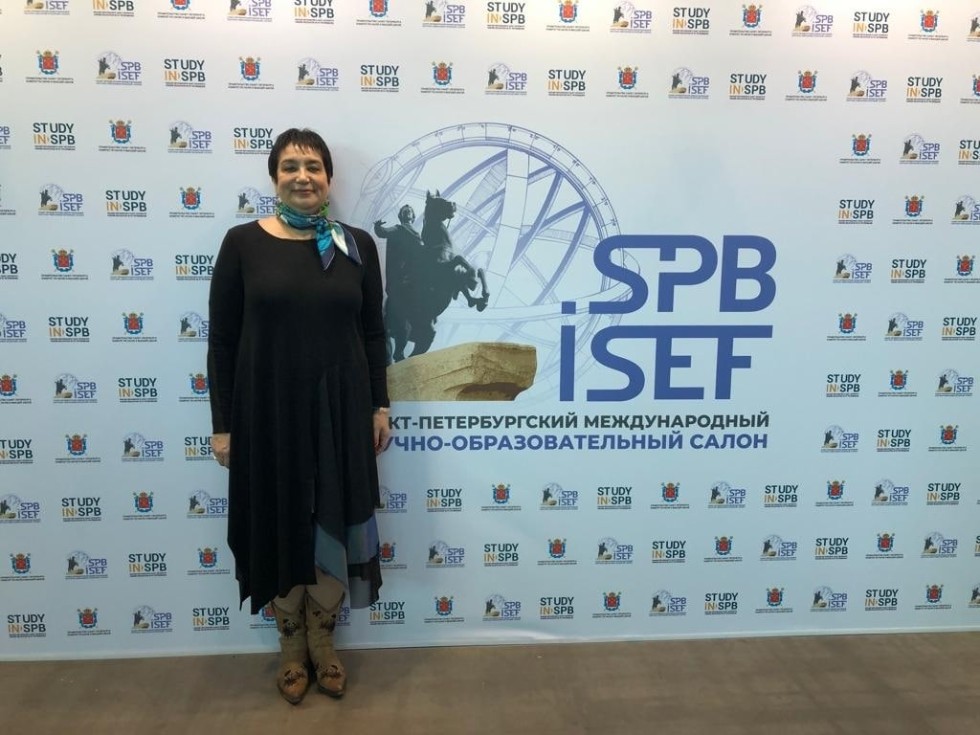 ���� ����������� � ������� ����� �����.