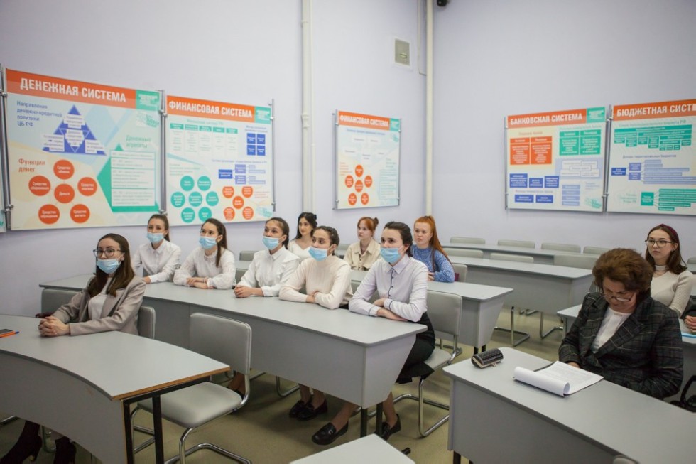 � ���������� ��������� ��� �������� XI ������������� ��������������� ����������� '����� � ������: �������, ��������, ���������'