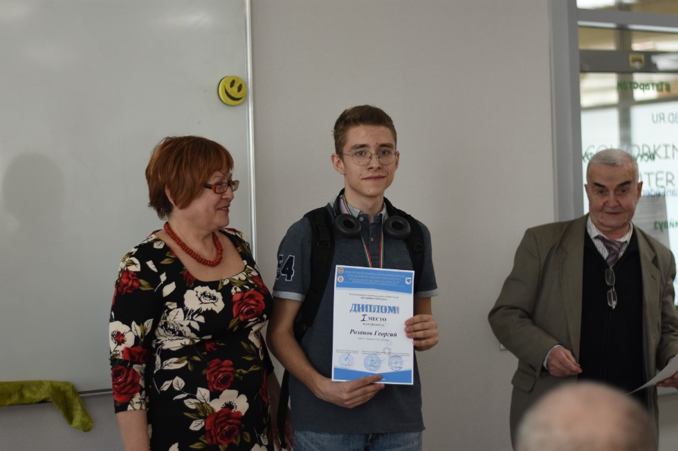 ����� ��������� ���� ������������� 