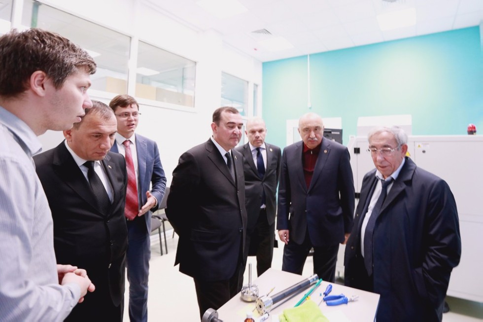 Rector Ilshat Gafurov Met with a Turkmenistani Delegation ,Turkmenistan, Turkmen Oil, Tatneft, Nizhnekamskneftekhim, viscous oil, catalysts, SAU EcoOil, IC