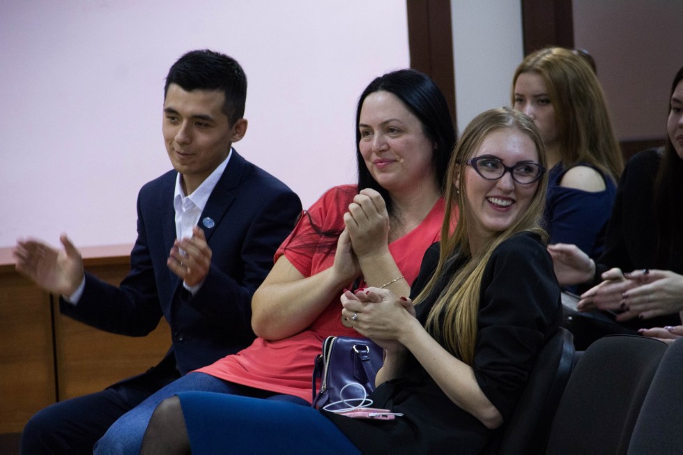 Вечерний понедельник в ДУ: дружеская встреча семьи ИСФН Вечерний понедельник в ДУ: дружеская встреча семьи ИСФН