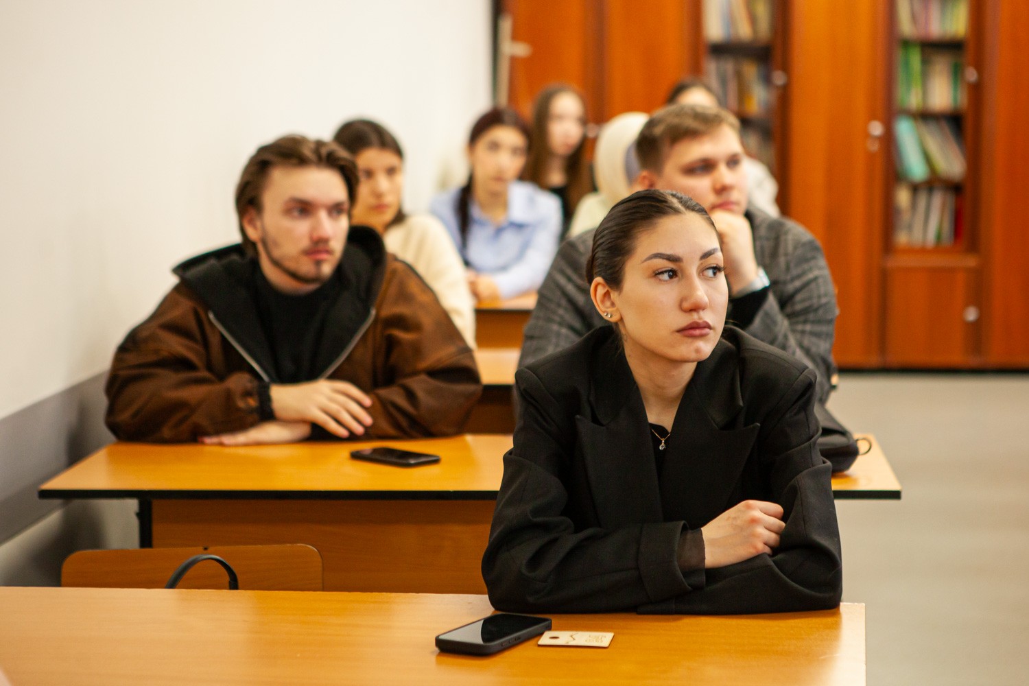 В Елабужском институте КФУ VI Международная научно-практическая конференция, посвященная памяти академика РАН К.А. Валиева. В Елабужском институте КФУ VI Международная научно-практическая конференция, посвященная памяти академика РАН К.А. Валиева.