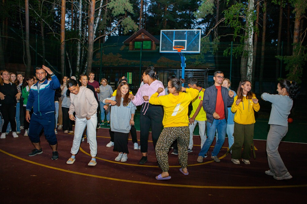 'Летний университет' собрал более 70 студентов со всего мира 'Летний университет' собрал более 70 студентов со всего мира