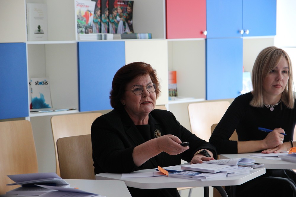 IX ������������ ������: ������� ����, ��������������� ����� (����)