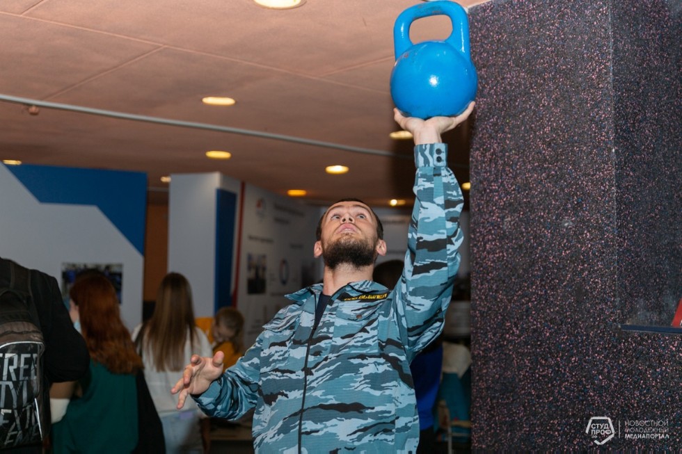 Мы очень рады долгожданной встрече с Вами ? первокурсники! Мы очень рады долгожданной встрече с Вами ? первокурсники!