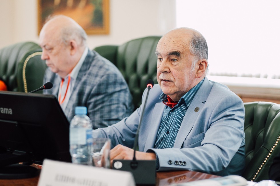 ����� � ���������������� ����