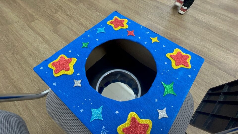 ���� ������ �������� ������ '������' ��������� � �������� ���������