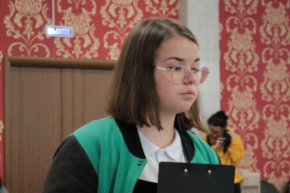 Студенты Елабужского института КФУ заняли II место во Всероссийском конкурсе студентов педагогических направлений подготовки 'Учитель нового поколения' Студенты Елабужского института КФУ заняли II место во Всероссийском конкурсе студентов педагогических направлений подготовки 'Учитель нового поколения'