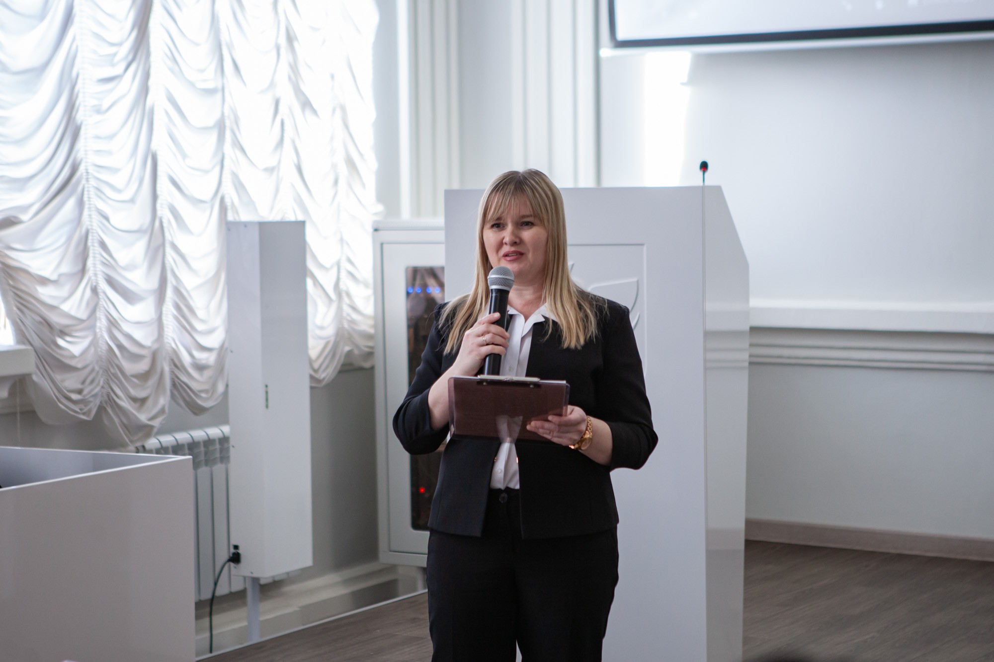 ������� ���������� IV ������������� ���������-�������������� ��������� ���������� '���������� ? ������ � ������ �� ��������?'