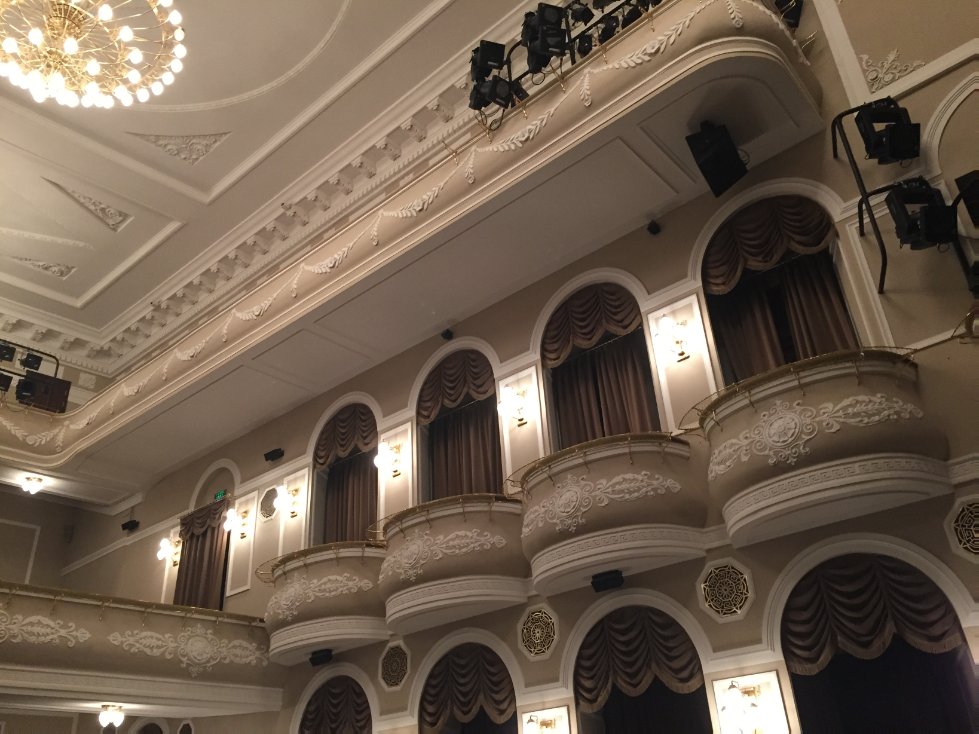 '�������������' ��� '���������' � �����������