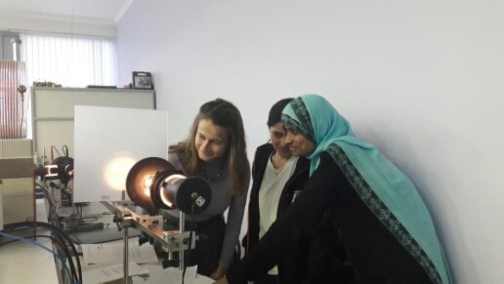 Практикум по оптике (лаборатории №№605, 705) Практикум по оптике (лаборатории №№605, 705)