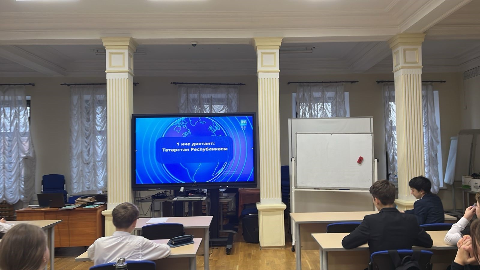 Лицеисты приняли участие в ежегодной Всемирной образовательной акции 'Татарча диктант' Лицеисты приняли участие в ежегодной Всемирной образовательной акции 'Татарча диктант'