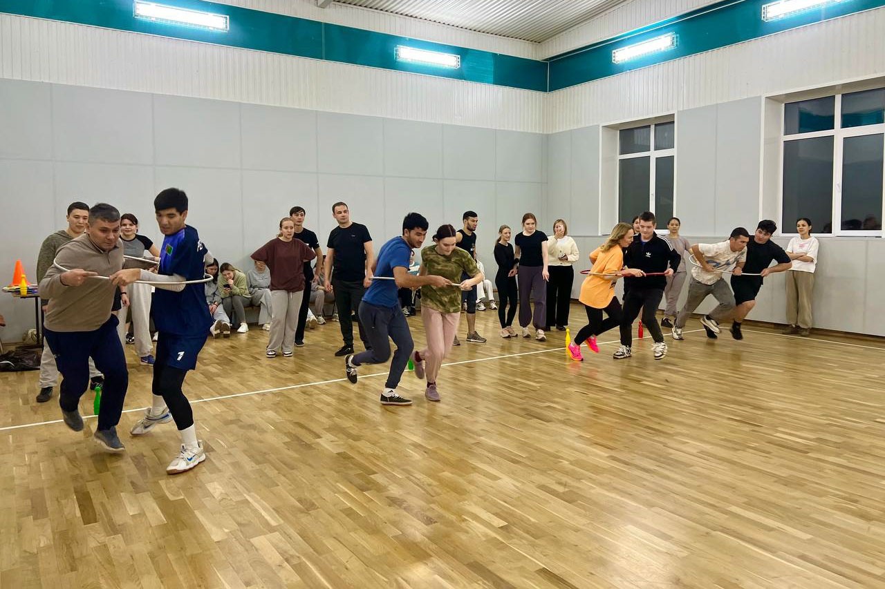 'Весёлые старты' прошли в Елабужском институте КФУ 'Весёлые старты' прошли в Елабужском институте КФУ