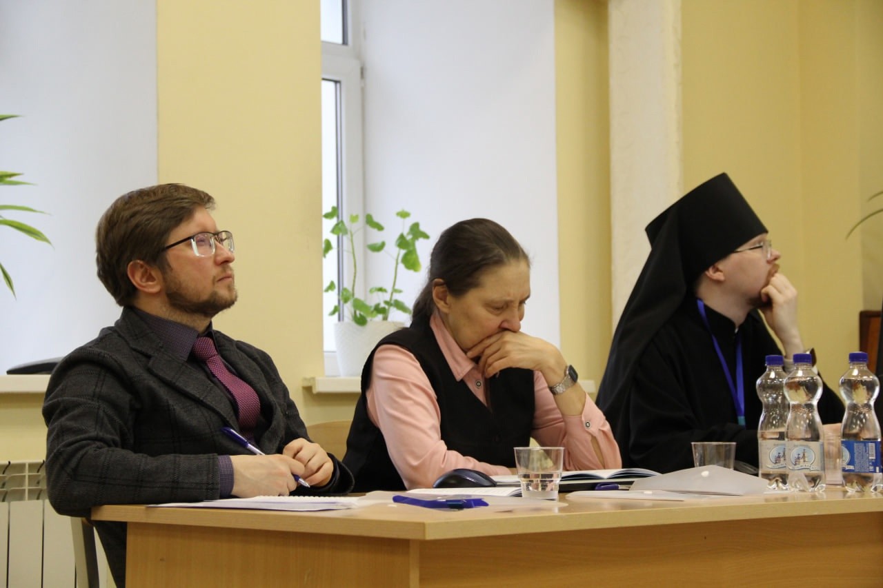 Церковь, богословие и историю обсудили в Екатеринбурге Церковь, богословие и историю обсудили в Екатеринбурге