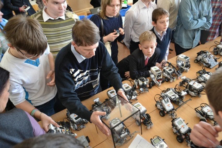 Битва киборгов: часть первая Битва киборгов: часть первая