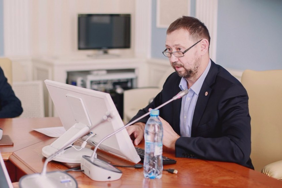 One Step Closer to 'Smart' Deposits