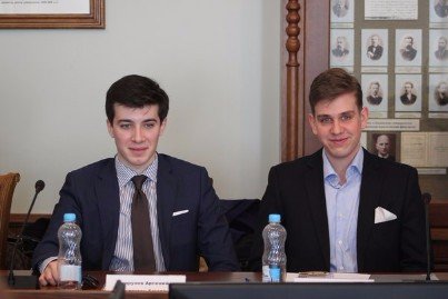 21- 22 марта 2015 года юридический факультет КФУ стал первой площадкой в России, собравшей локальные группы Европейской Ассоциации Студентов - Юристов (ELSA) из Москвы, Санкт-Петербурга, Калининграда, Казани и гостей из Германии. 21- 22 марта 2015 года юридический факультет КФУ стал первой площадкой в России, собравшей локальные группы Европейской Ассоциации Студентов - Юристов (ELSA) из Москвы, Санкт-Петербурга, Калининграда, Казани и гостей из Германии.