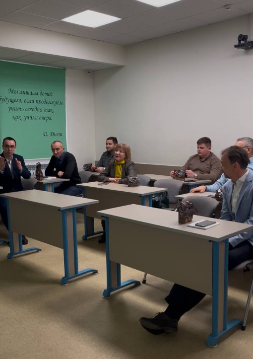 �������� ����� � ����������� ������� ����������  �� ��������� '500-������' ������� PhD �.�. �������� 