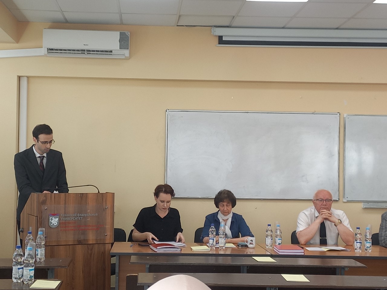 Поздравляем ассистента кафедры религиоведения Спиридона Меласа с успешной защитой кандидатской диссертации! Поздравляем ассистента кафедры религиоведения Спиридона Меласа с успешной защитой кандидатской диссертации!