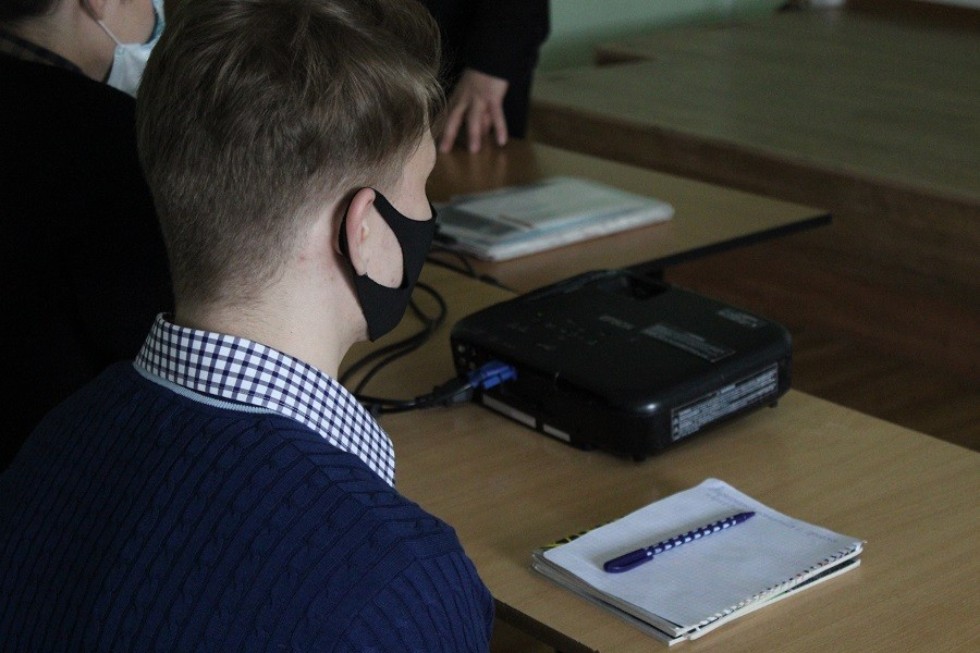 �������� ������� ������ ���������������� ������ � ������������� ��������� � ���������������