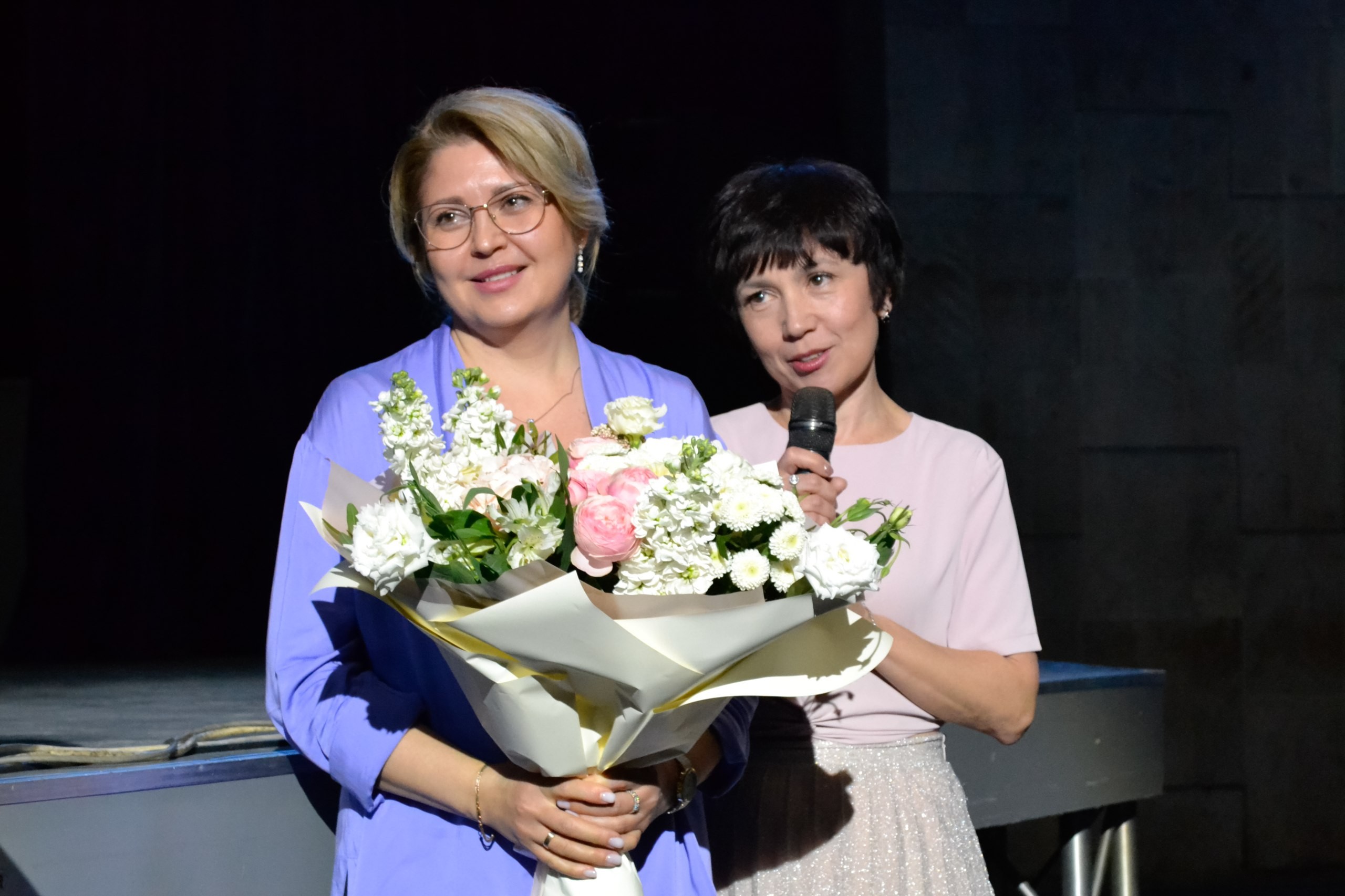 ���, ��������