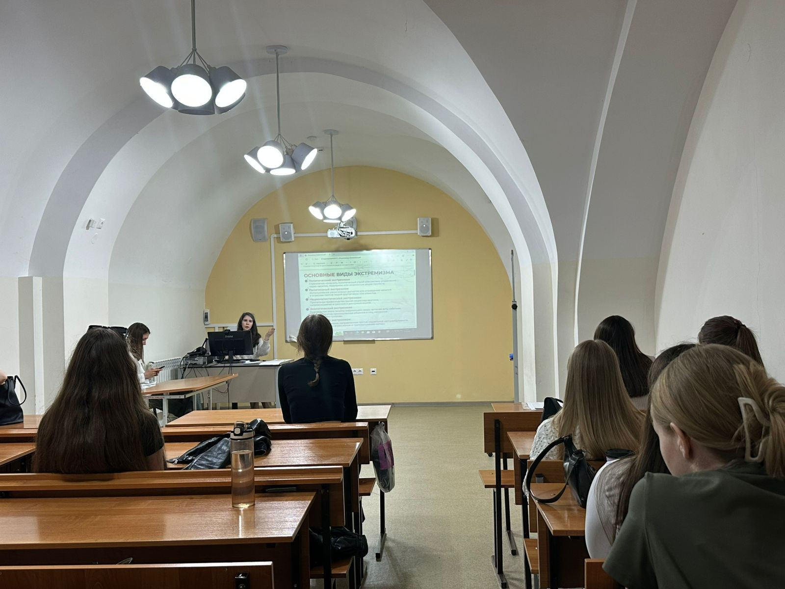 В группе 17.1-113 был проведен кураторский час В группе 17.1-113 был проведен кураторский час