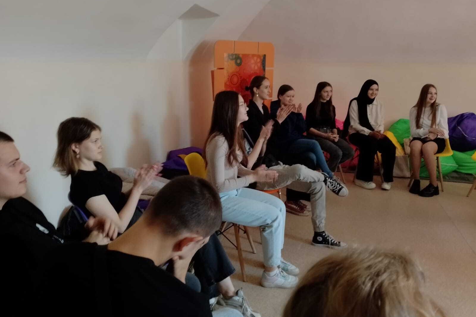 Психолого-педагогическая поддержка студентов первого курса в период адаптации Психолого-педагогическая поддержка студентов первого курса в период адаптации