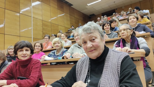 Слушатели Университета третьего возраста с большим интересом посещают лекции по истории Казани Слушатели Университета третьего возраста с большим интересом посещают лекции по истории Казани