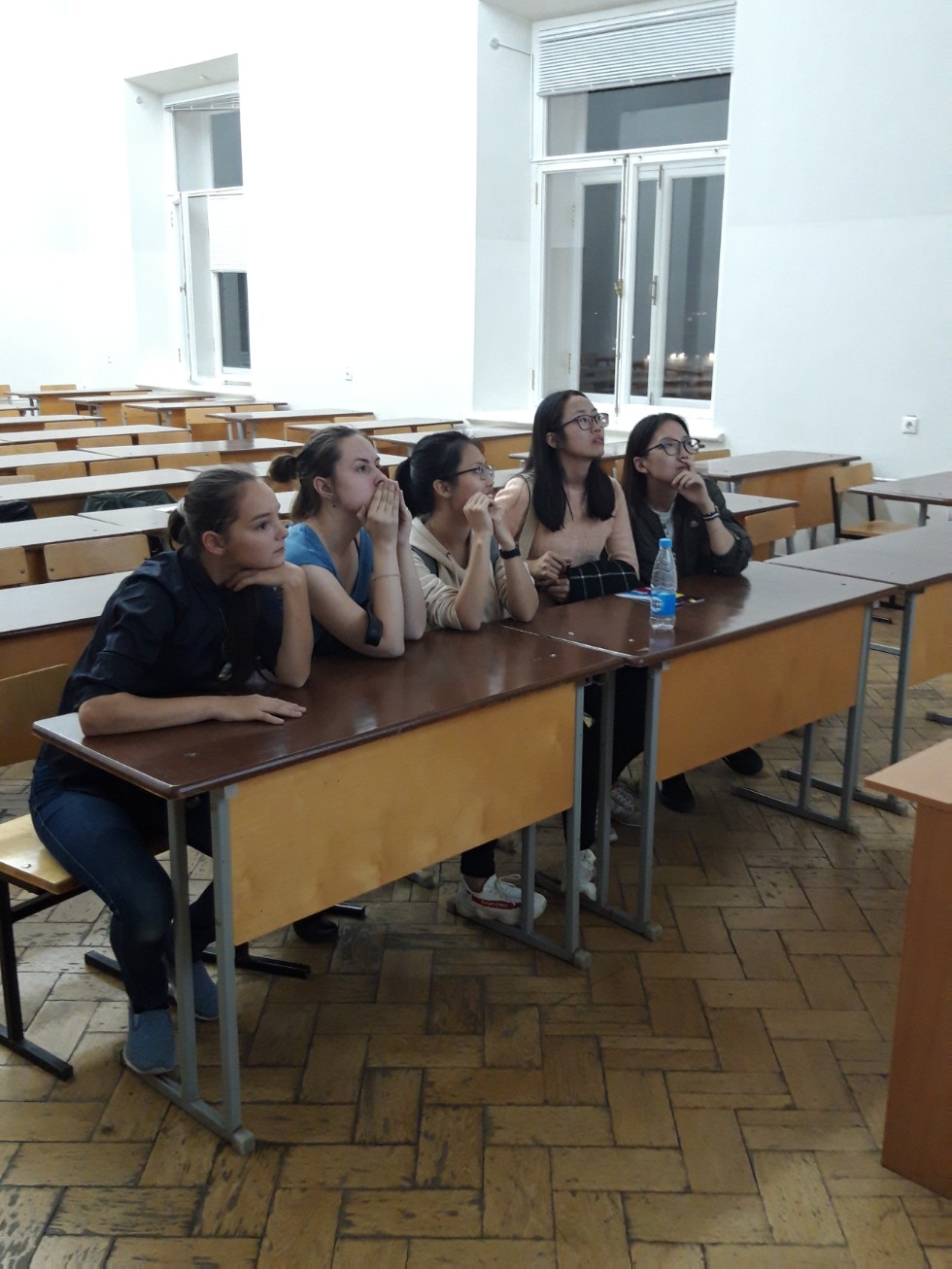 �����������