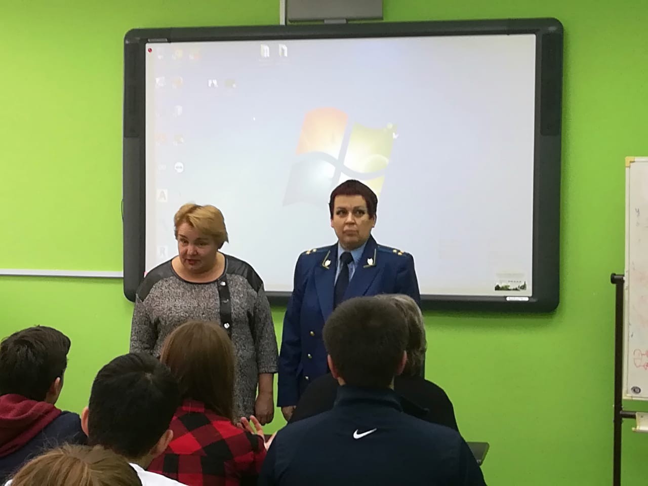 Старший помощник прокурора РТ провел открытую лекцию по курсу 'Основы обеспечения качества' Старший помощник прокурора РТ провел открытую лекцию по курсу 'Основы обеспечения качества'