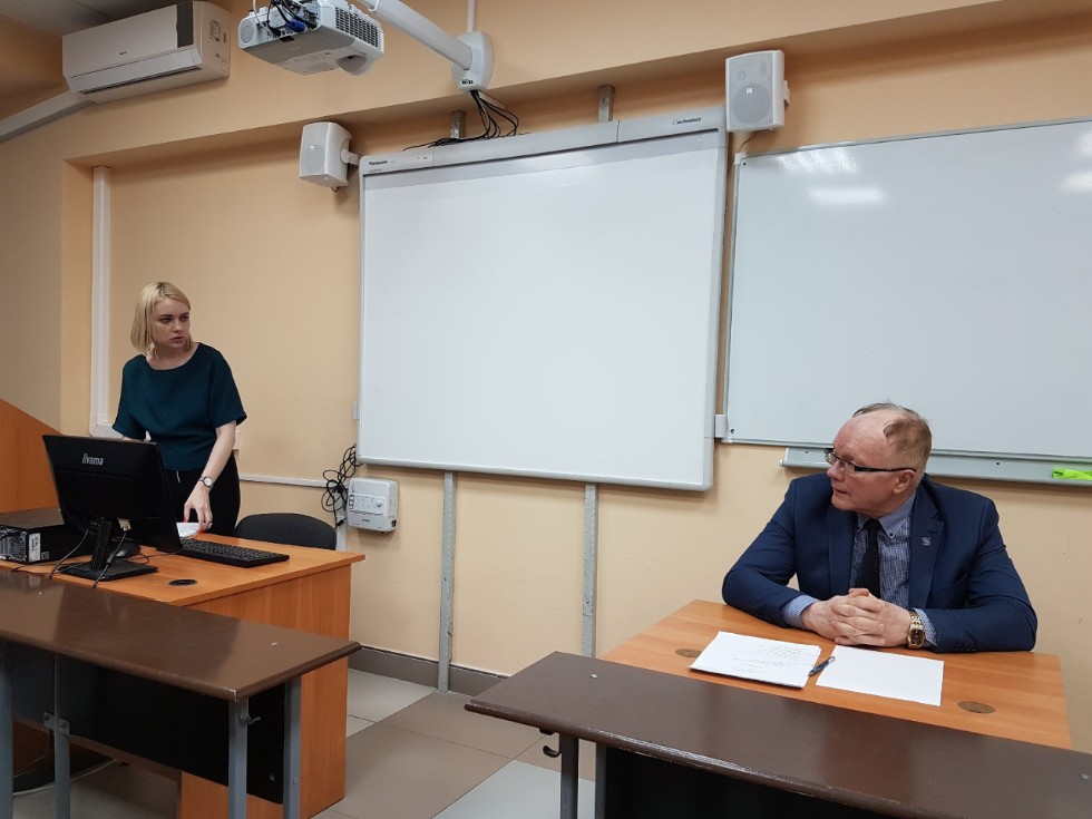 На Ученом совете в первую очередь обсуждались вопросы, связанные с деятельностью КФУ в условиях предупреждения распространения новой коронавирусной инфекции (2019-NCOV) На Ученом совете в первую очередь обсуждались вопросы, связанные с деятельностью КФУ в условиях предупреждения распространения новой коронавирусной инфекции (2019-NCOV)