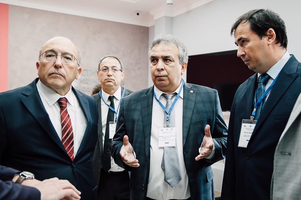 В Институте международных отношений проходит I Международный научный симпозиум 'История и культура Золотой Орды' В Институте международных отношений проходит I Международный научный симпозиум 'История и культура Золотой Орды'