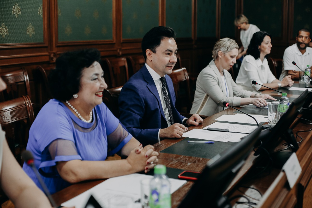 ��� ������� ���������: '�� �����, ����� ������������ �� ��������� ����, � ��������������� ������� �������� � ������'