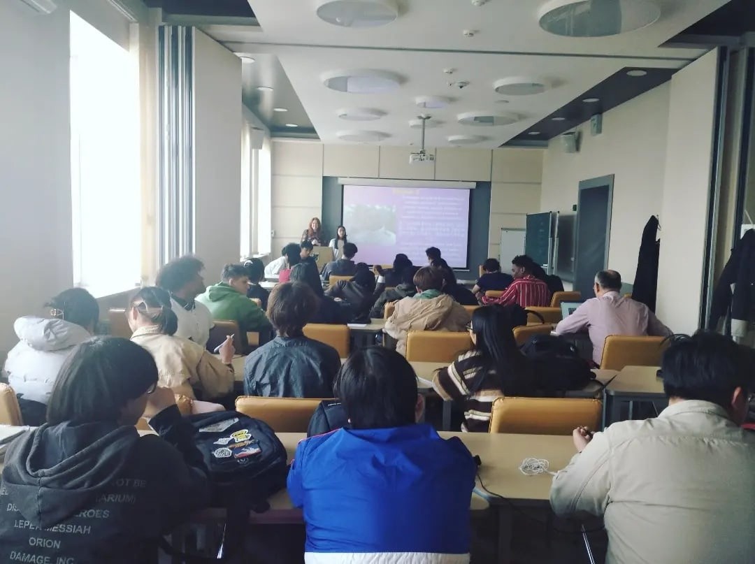 Преподаватели кафедры учёта, анализа и аудита приняли участие в Дне открытых дверей для иностранных студентов Преподаватели кафедры учёта, анализа и аудита приняли участие в Дне открытых дверей для иностранных студентов