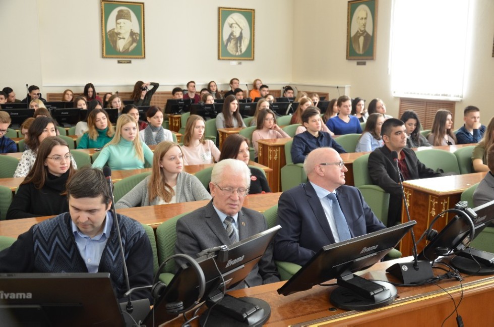 ������ ���������������� ��������� �������� � ���