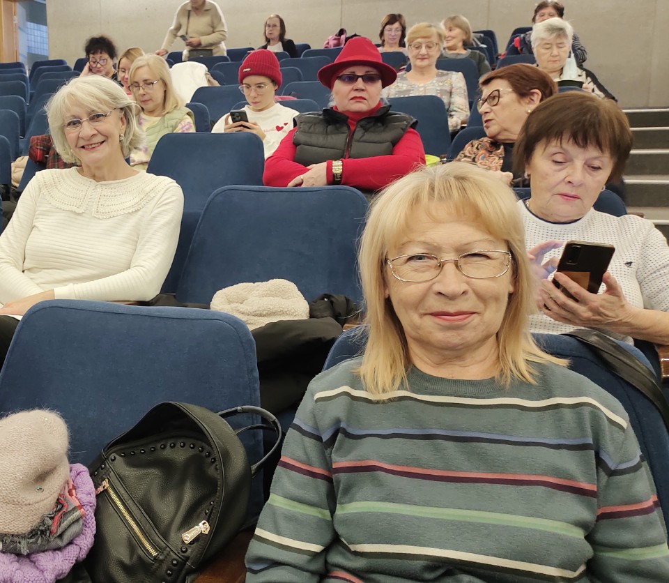 Студенты Университета третьего возраста погрузились в историю искусства древней Греции Студенты Университета третьего возраста погрузились в историю искусства древней Греции