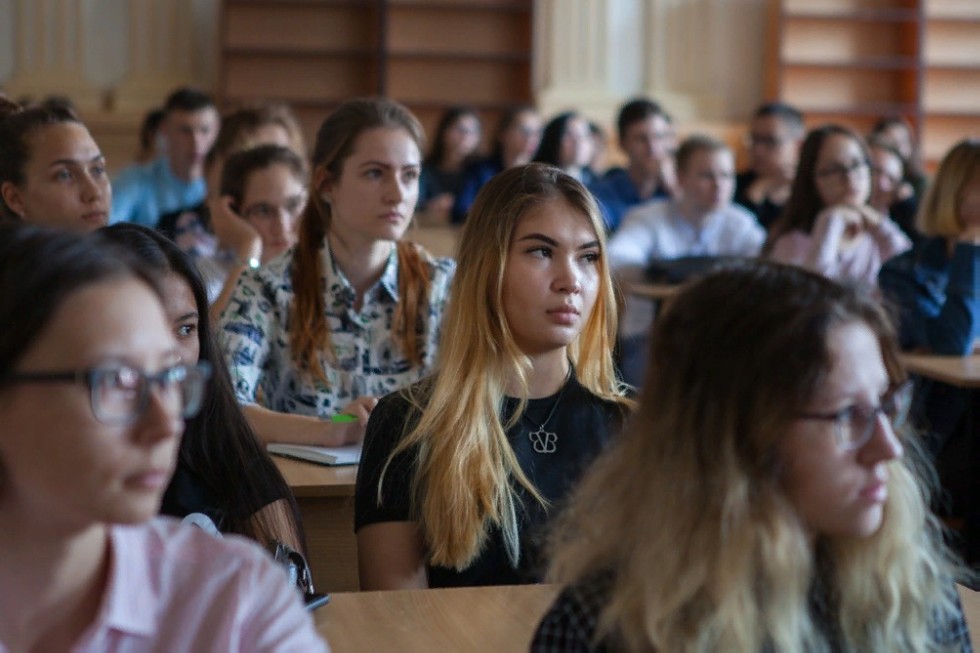 Вливаемся в студенчество! Вливаемся в студенчество!