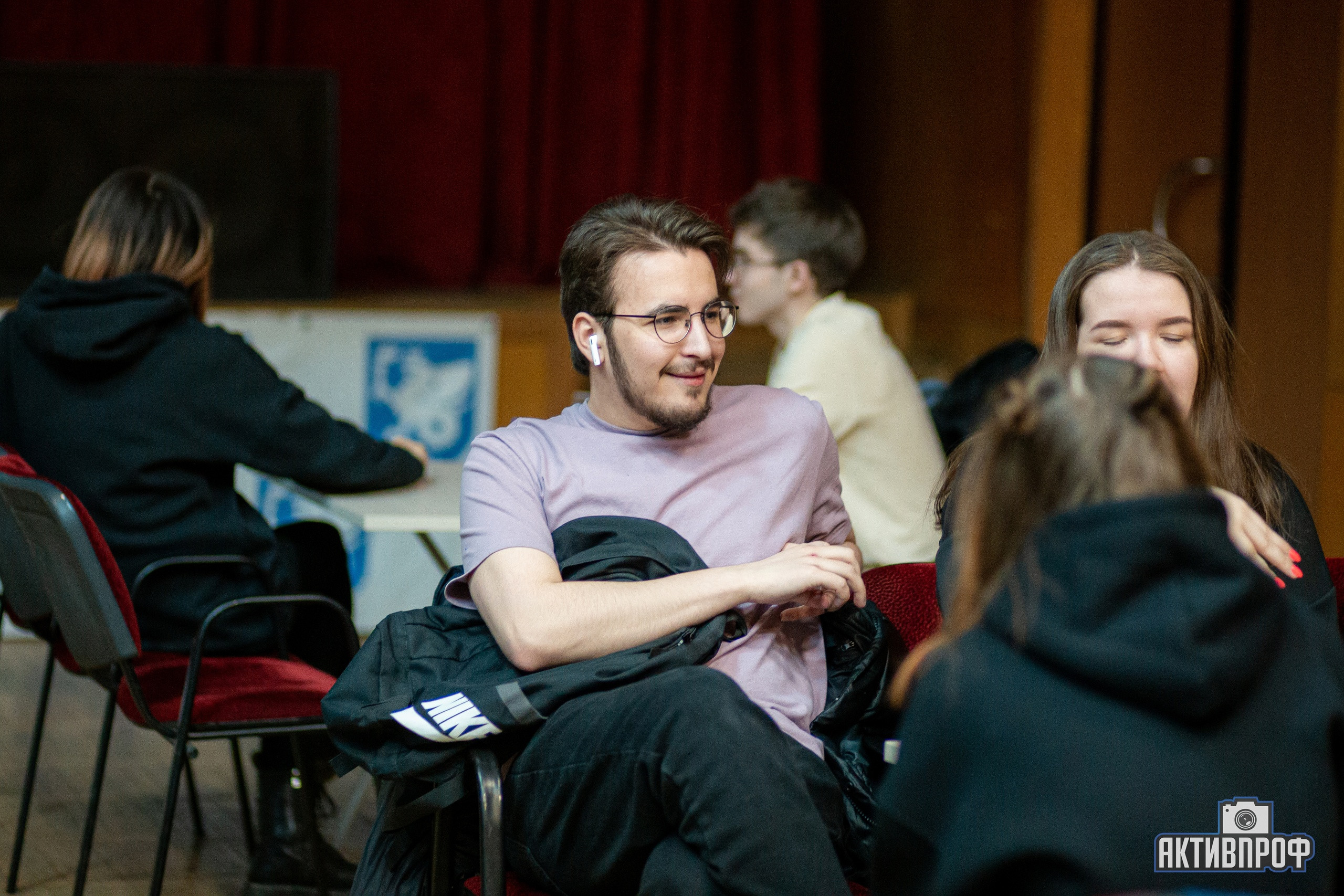 V ���������������� ���� 15 ������