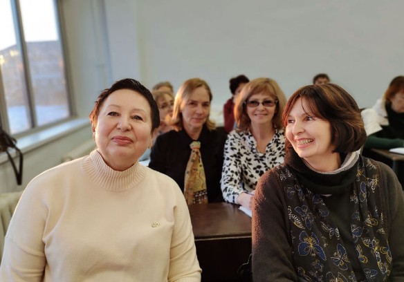 В рамках курса философии студенты элегантного возраста прослушали лекцию, посвященную метафизике любви В рамках курса философии студенты элегантного возраста прослушали лекцию, посвященную метафизике любви