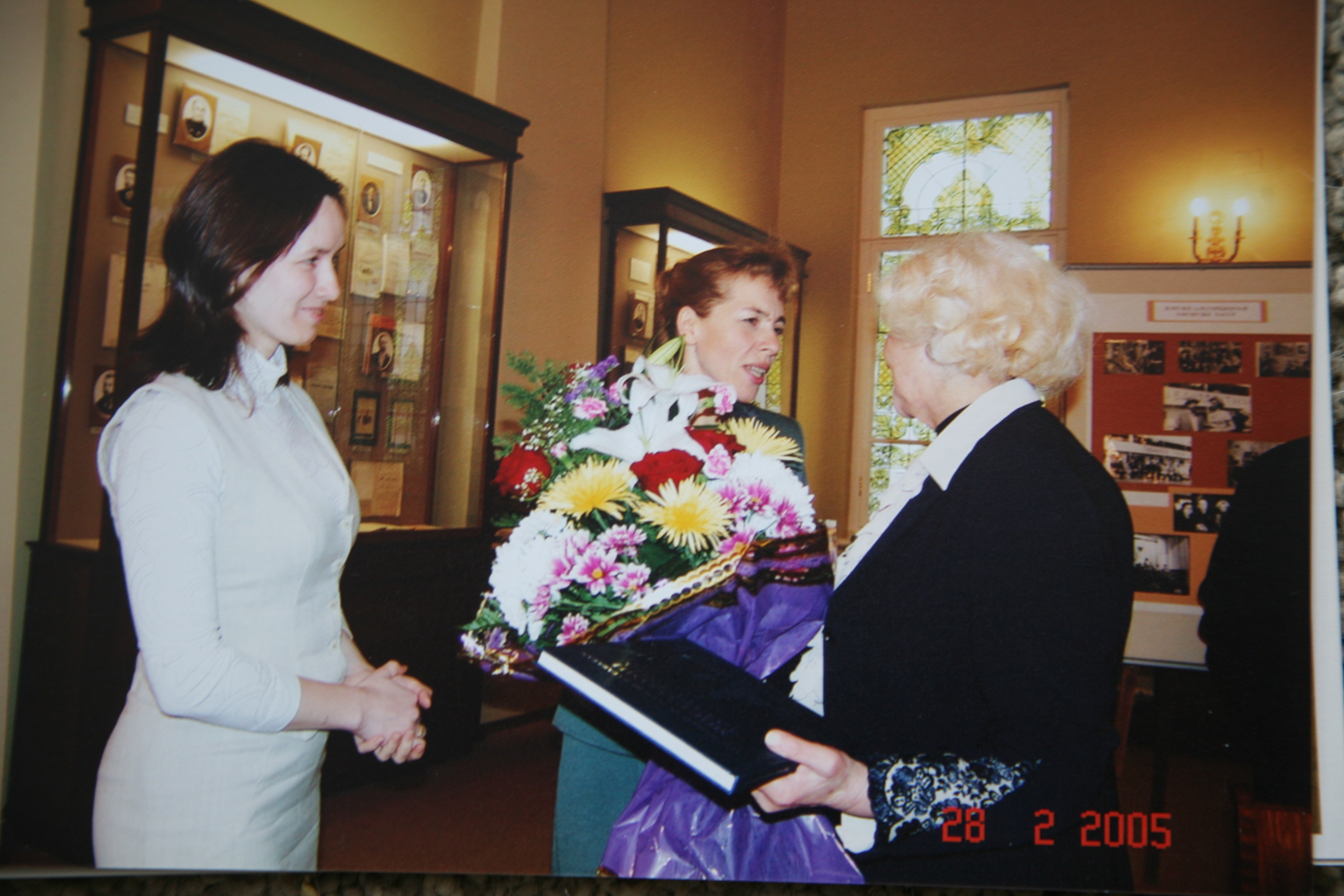 � 100-����� ������� ��������� ����� ������� ���������� ������������- ��������� �.�.