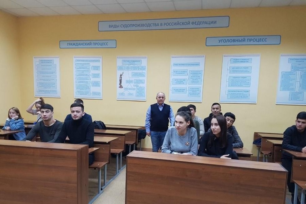 Студенческий научный кружок активно ведет свою работу Студенческий научный кружок активно ведет свою работу