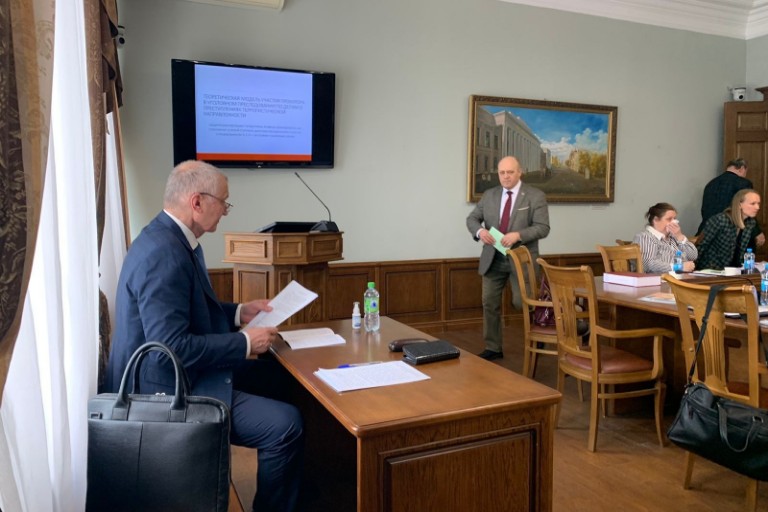 ��������� ����������� ��������� (�������) ��� ����������� ������� ��������� ������������� � ����������� ���� ���������� ������ ���������� � �������� ������� ����������� �� ��������� ������ ������� ������� ����������� ����!